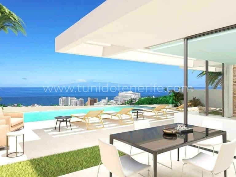 Villa for sale in Costa Adeje, Torviscas Alto
