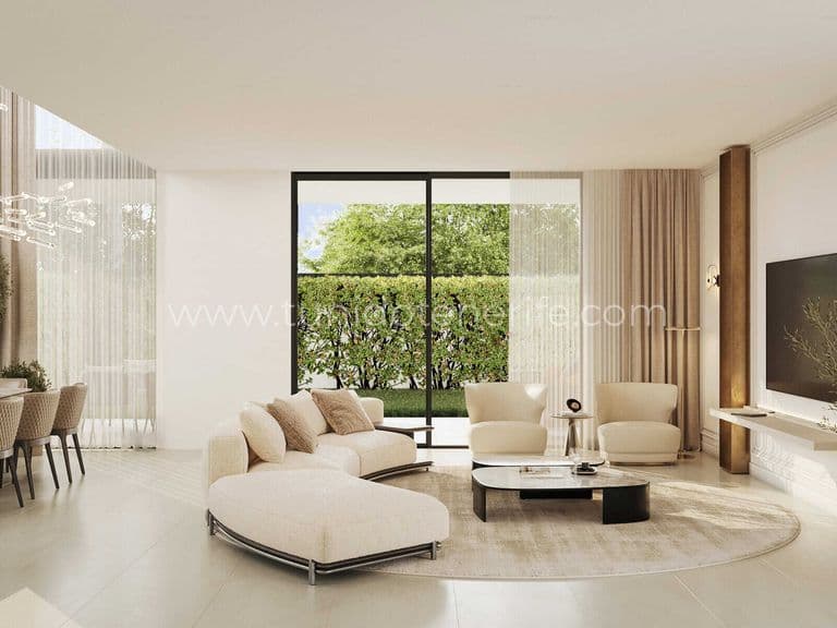 Villa for sale in Marbella Este