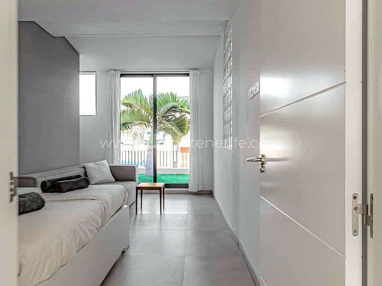Villa à vendre à La Caleta, sud de Tenerife