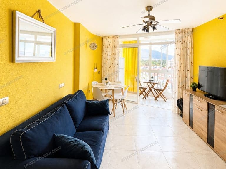Apartamento luminoso en Torres de Yomely, Las Américas