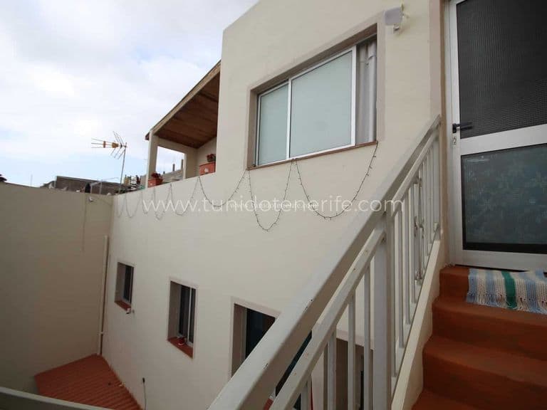 Дом на продажу в La Camella, Arona (Тенерифе)