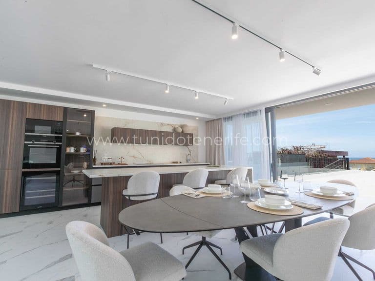 Villa zu verkaufen in El Madroñal de Fañabe, Südteneriffa