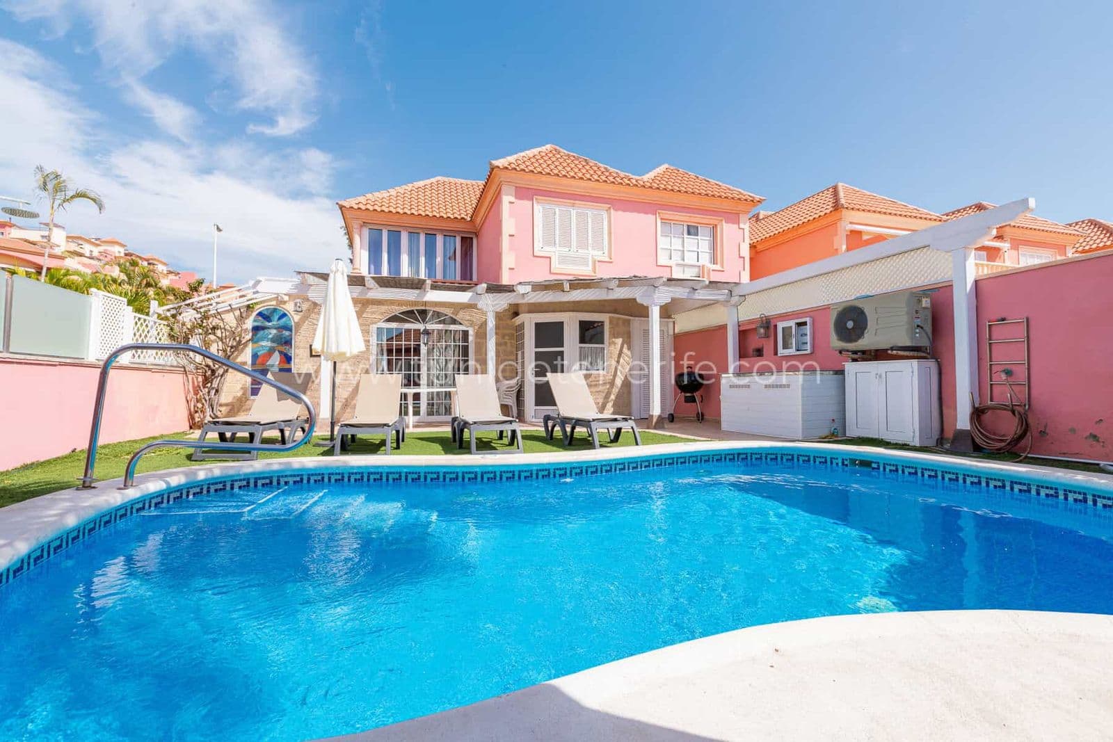 Villa for Sale in South Tenerife, El Duque