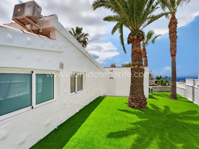 Villa en venta en Chayofa, Arona (Tenerife Sur)