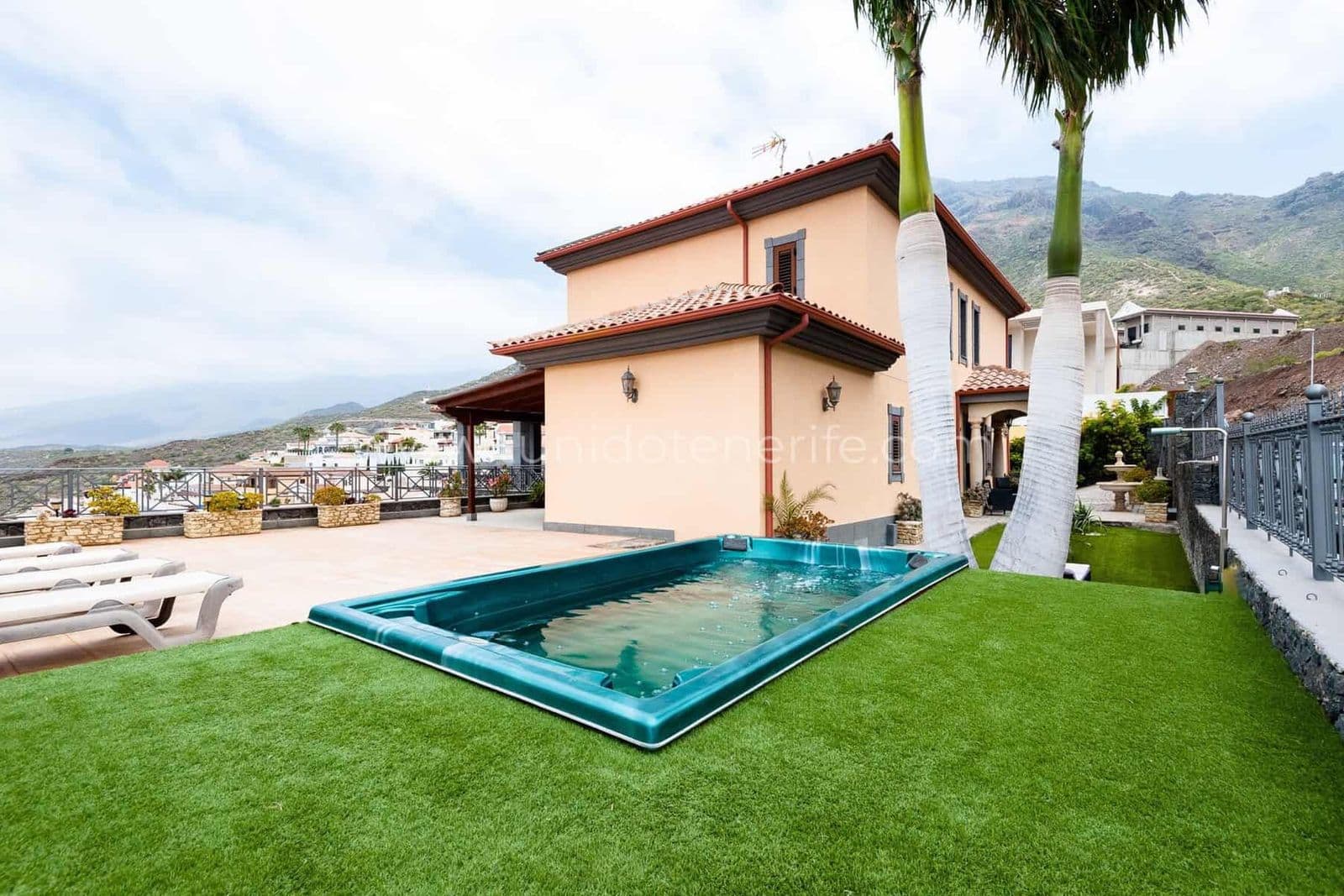 Villa in vendita a Roque del Conde, Tenerife Sud