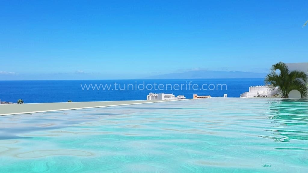 Villa for sale in Costa Adeje, Torviscas Alto