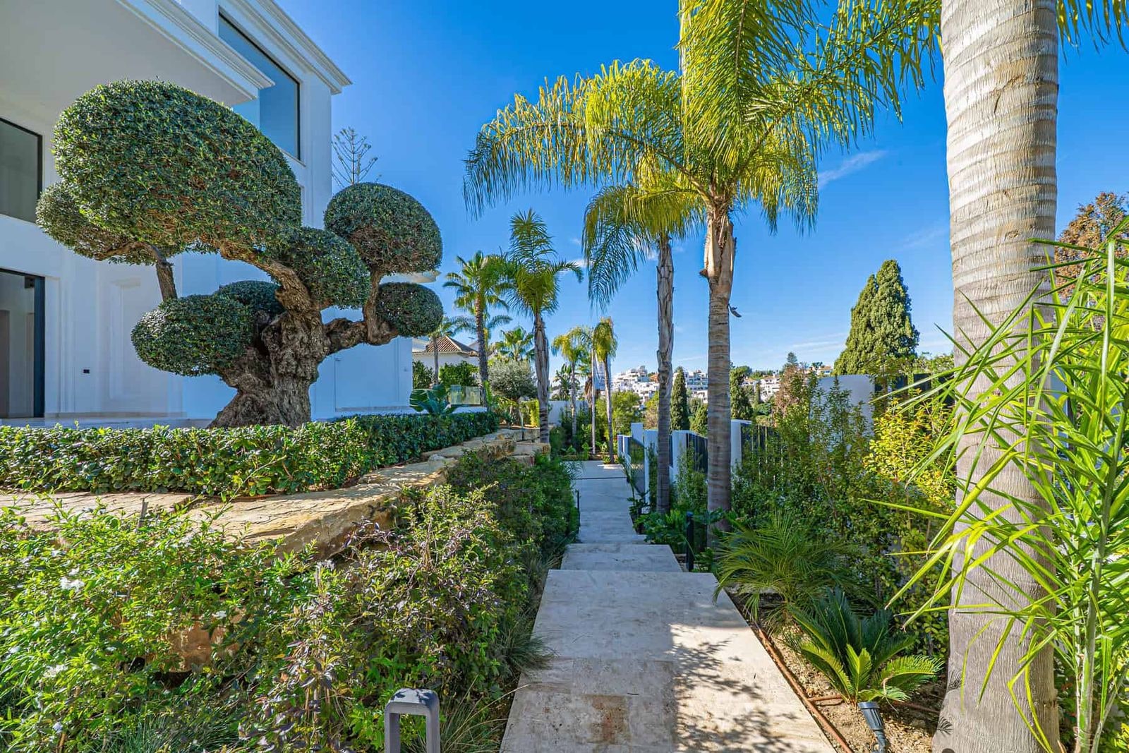 Villa de lujo en venta en la Milla de Oro de Marbella