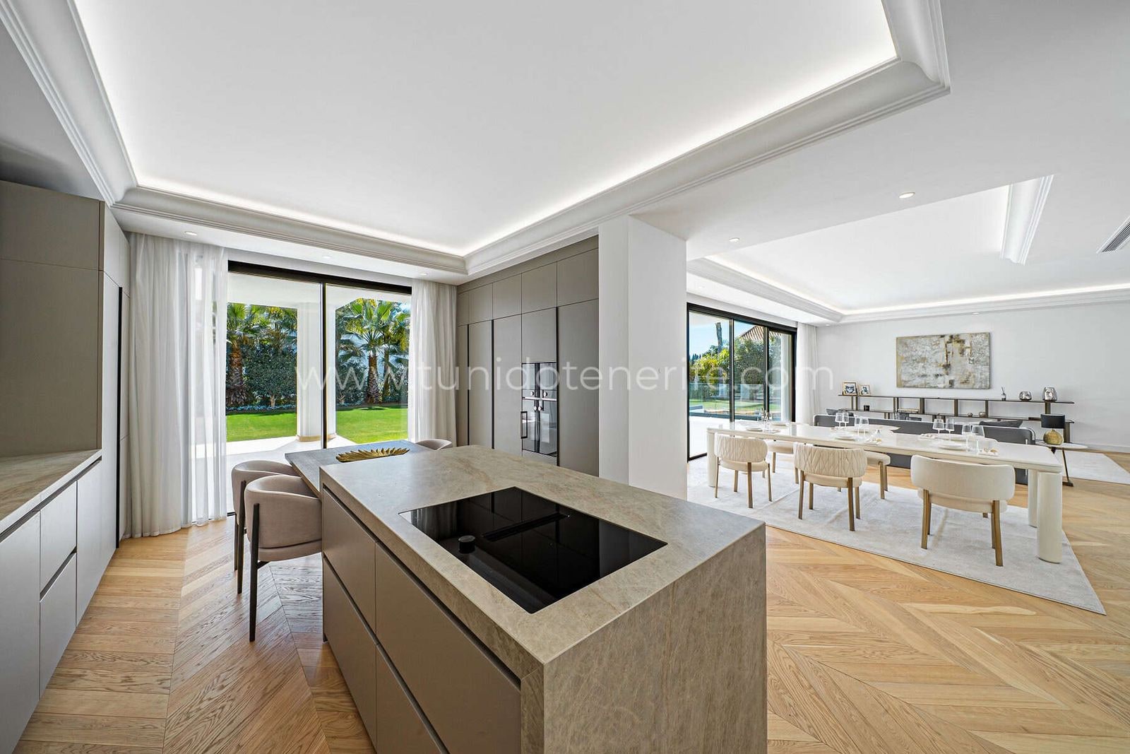 Villa de lujo en venta en la Milla de Oro de Marbella