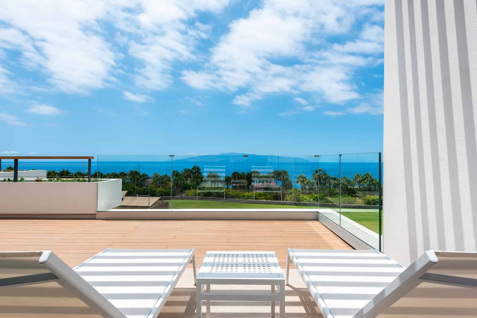 Апартаменты на продажу в Abama Resort, Tenerife Sur