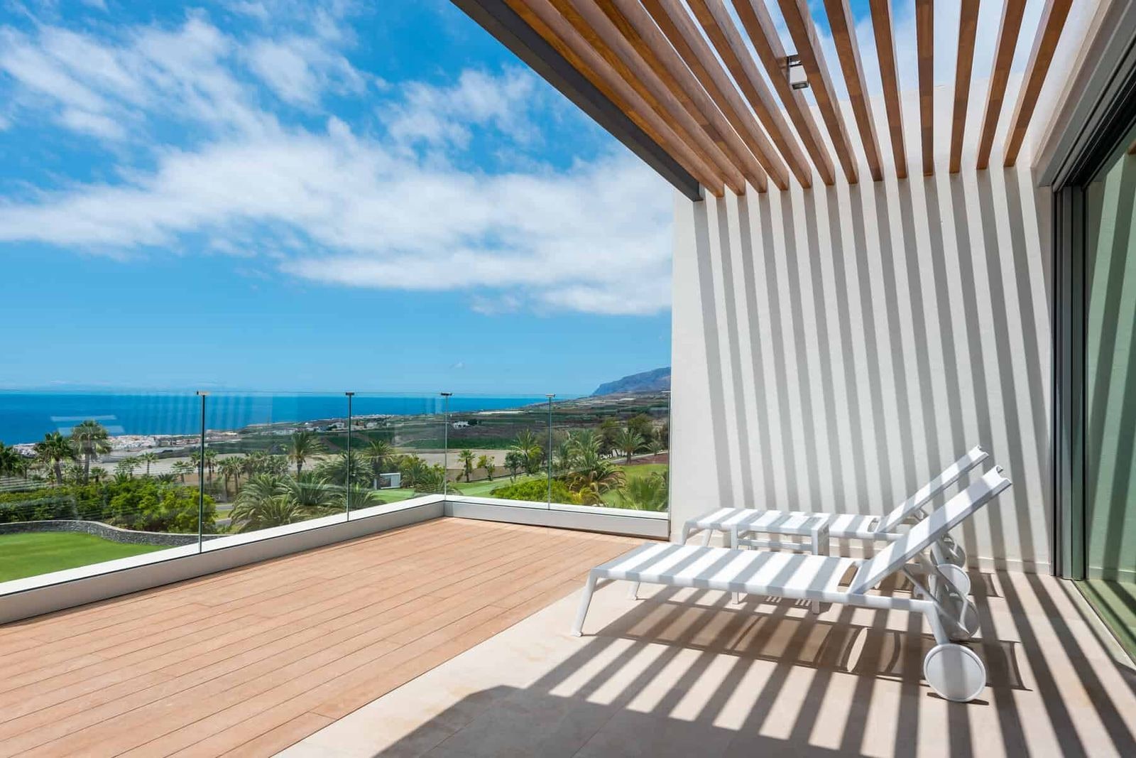 Апартаменты на продажу в Abama Resort, Tenerife Sur