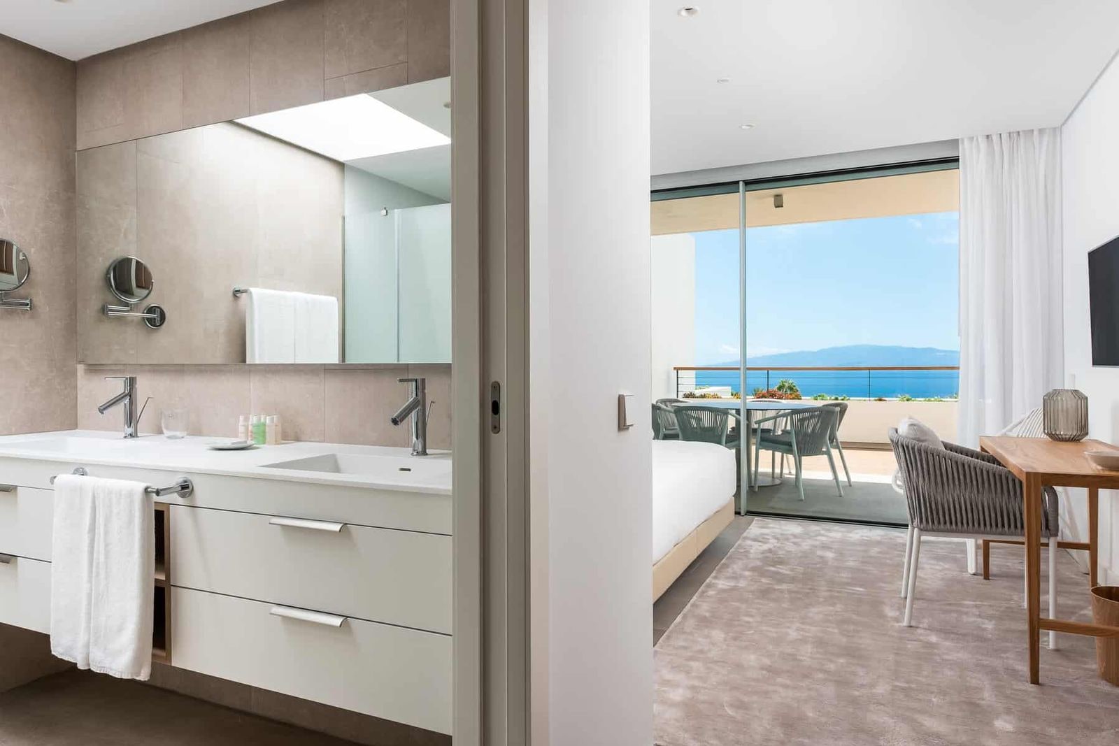 Апартаменты на продажу в Abama Resort, Tenerife Sur