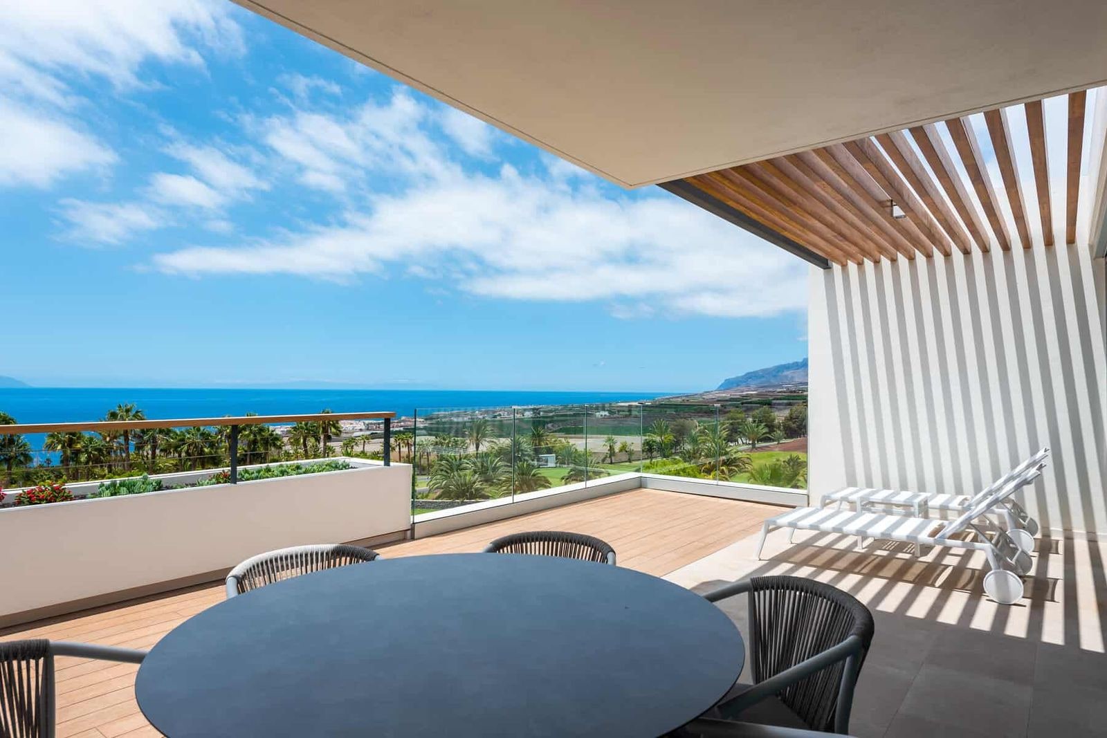 Апартаменты на продажу в Abama Resort, Tenerife Sur