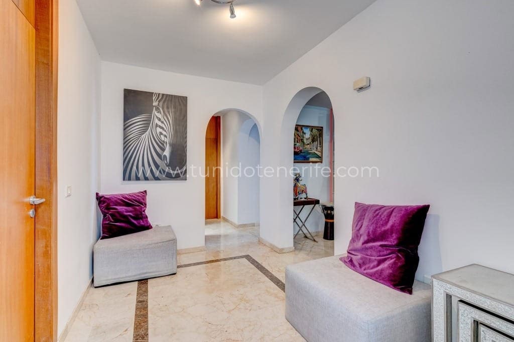Villa à vendre à Tenerife Sud, Madroñal de Fañabe