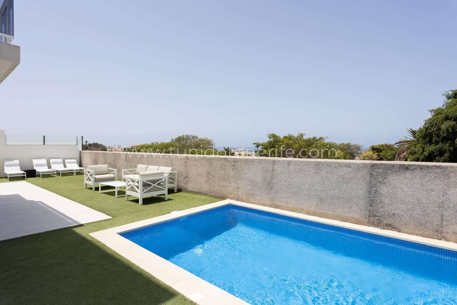 Villa zum Verkauf in El Madroñal de Fañabe, Tenerife
