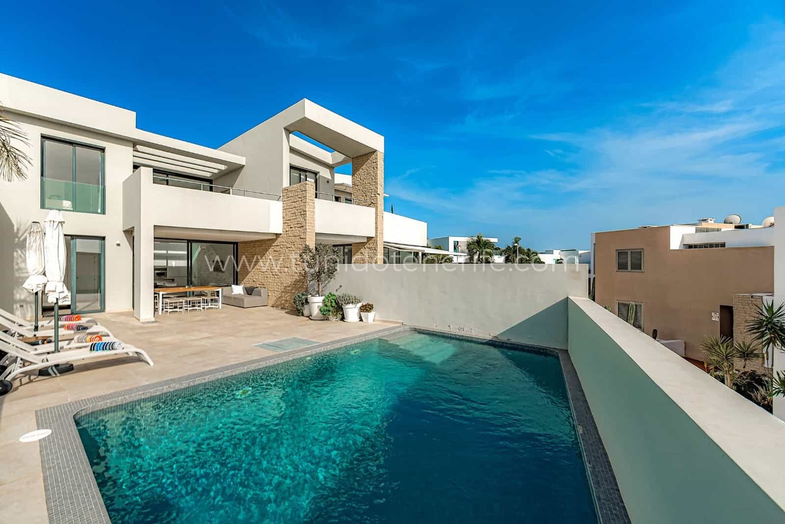 Villa à vendre à La Caleta, sud de Tenerife