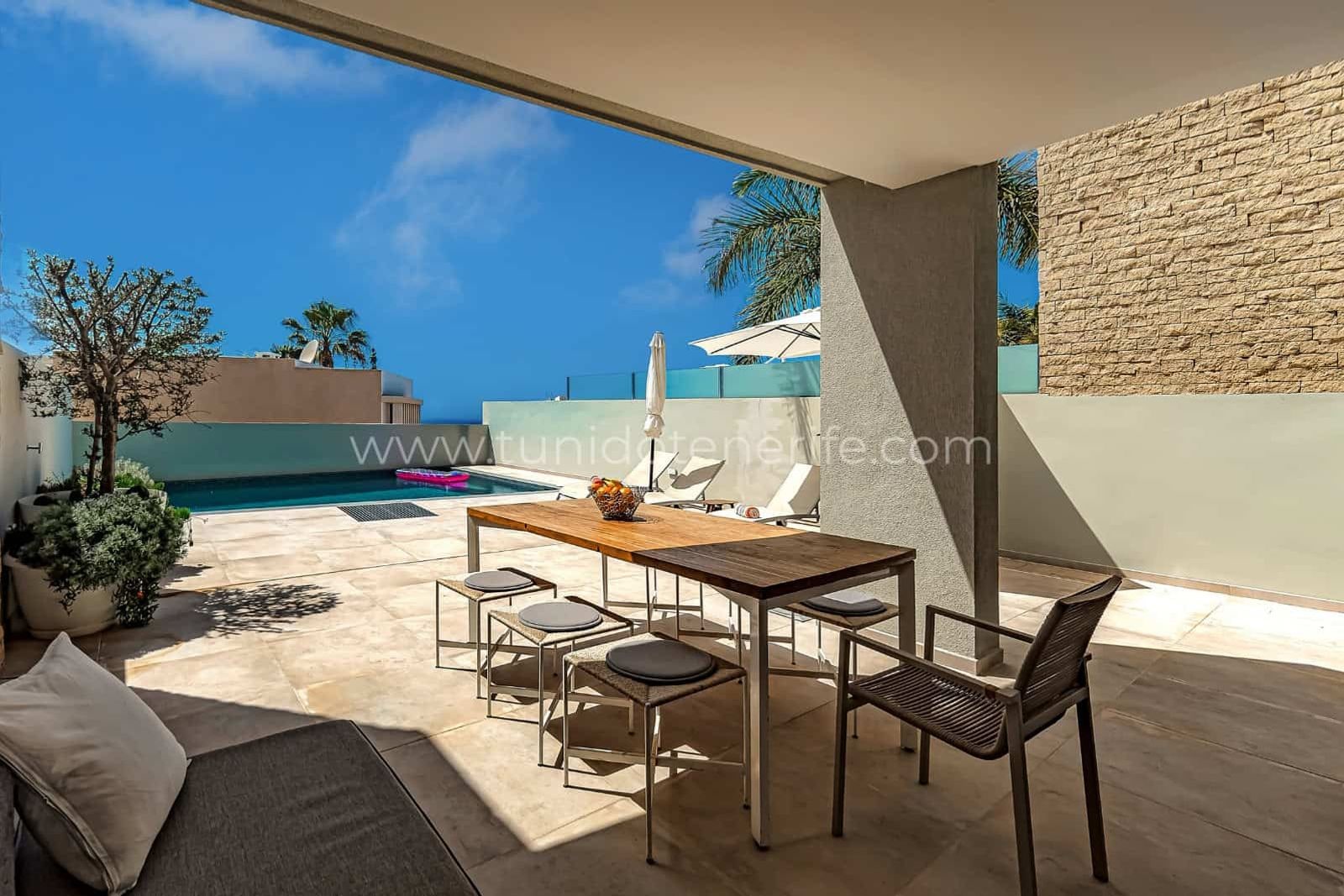 Villa à vendre à La Caleta, sud de Tenerife