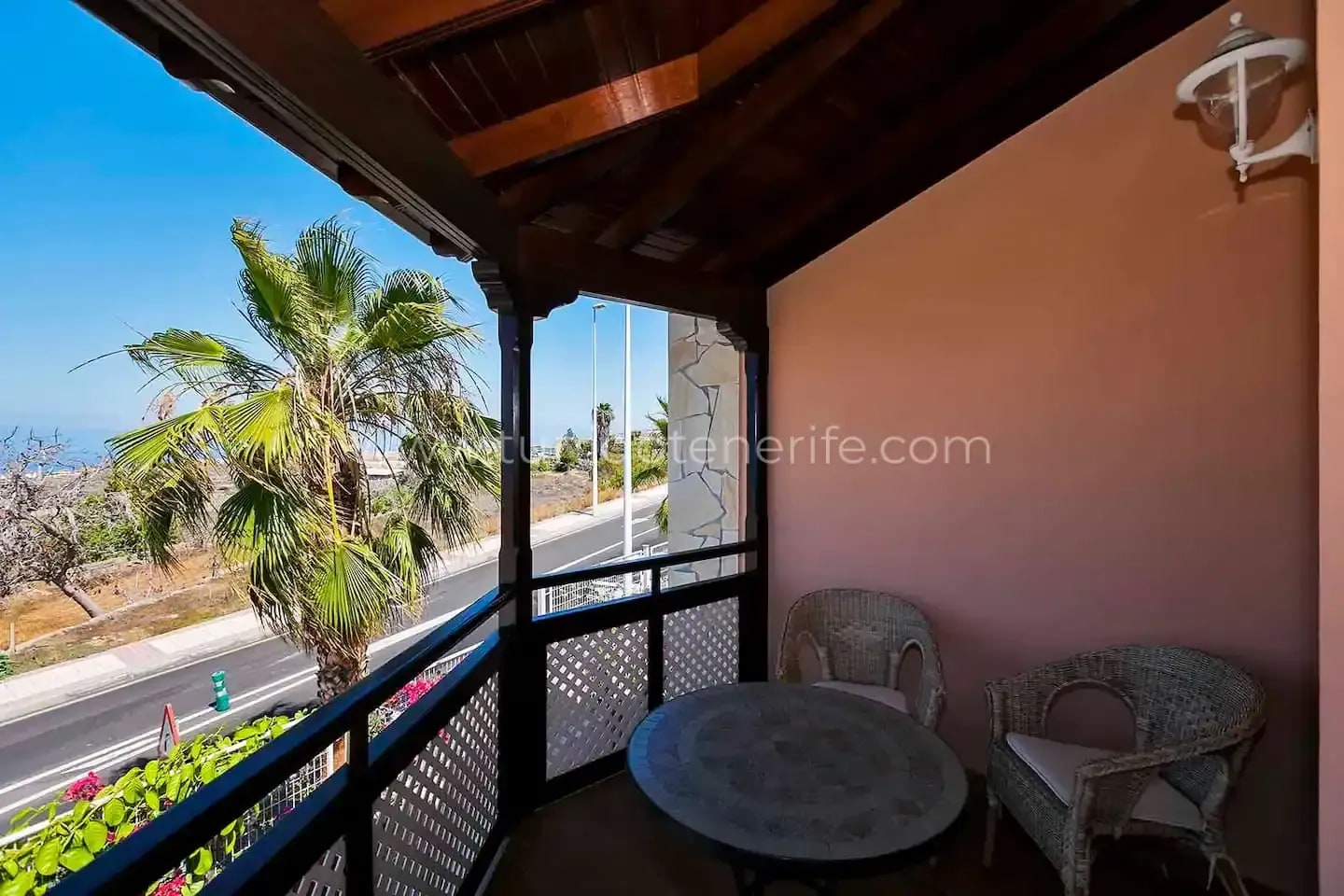 Будинок на продаж в Adeje, південь Tenerife
