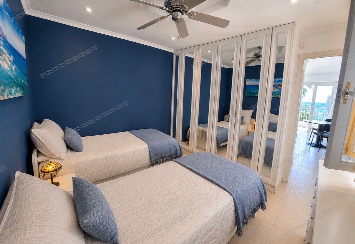 Apartamento con terraza y vistas al océano en Los Gigantes