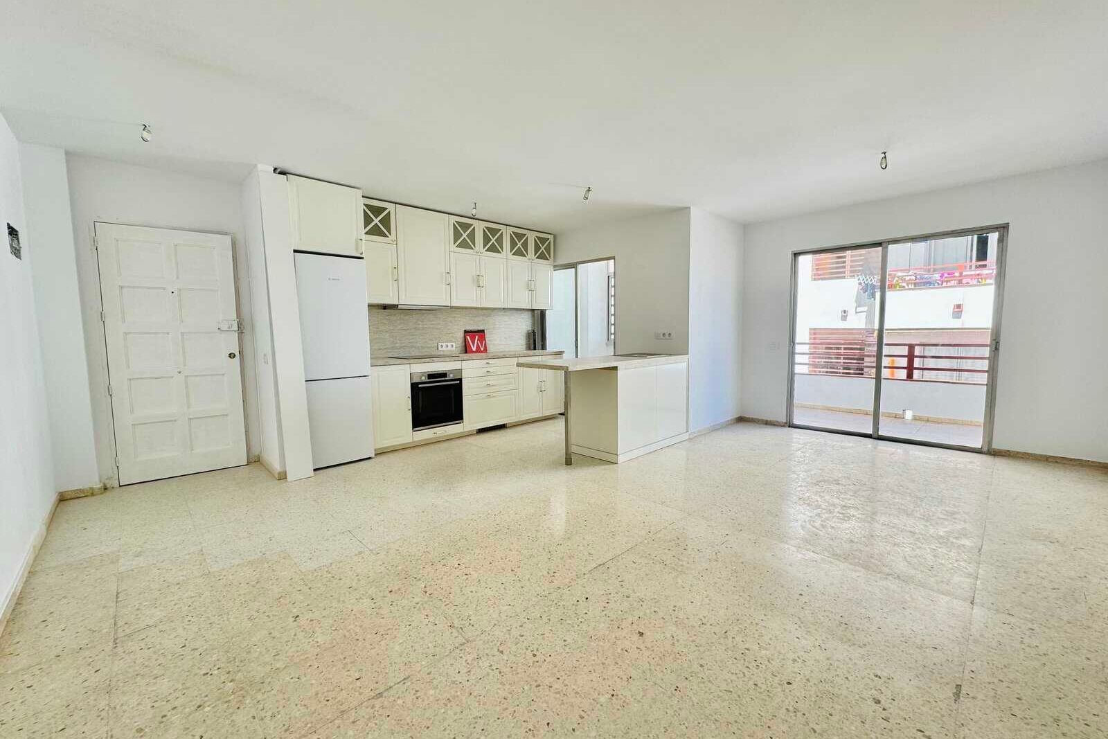 Apartament de vânzare în Costa Adeje, San Eugenio Bajo