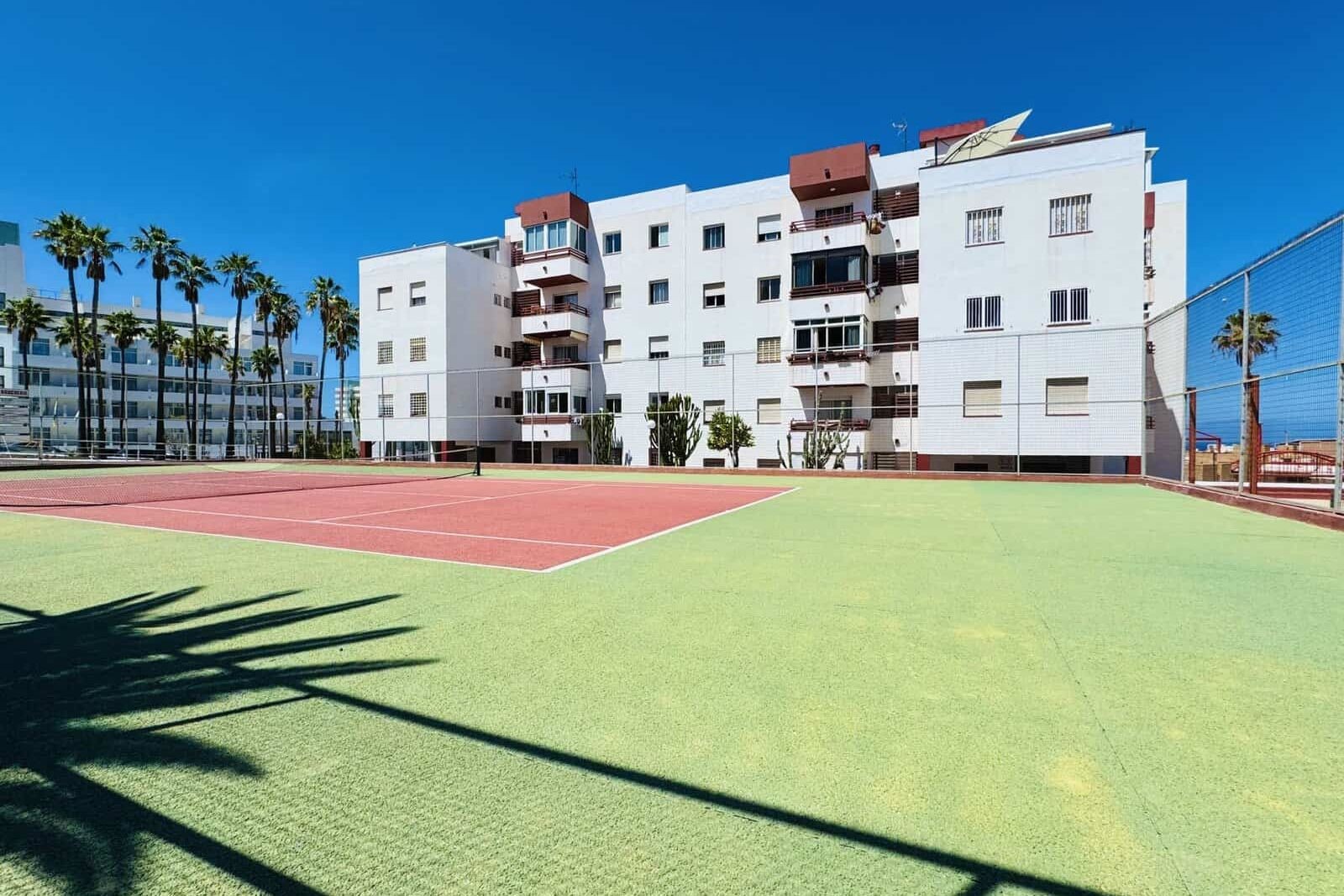 Apartament de vânzare în Costa Adeje, San Eugenio Bajo