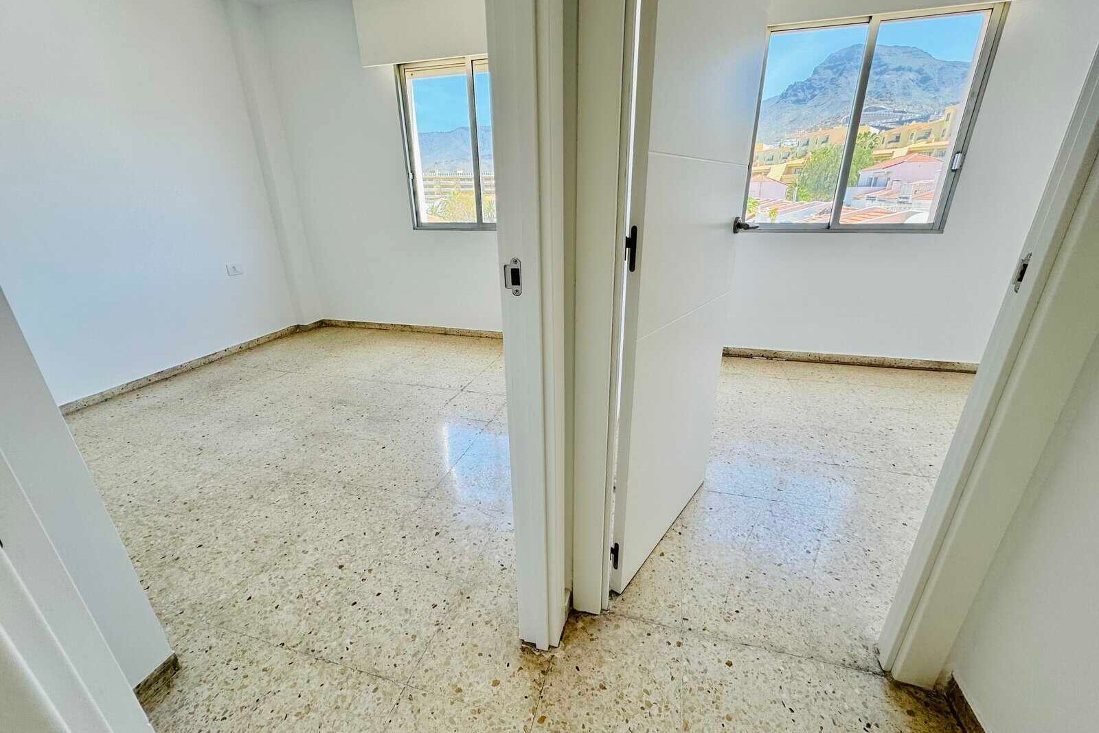 Apartament de vânzare în Costa Adeje, San Eugenio Bajo