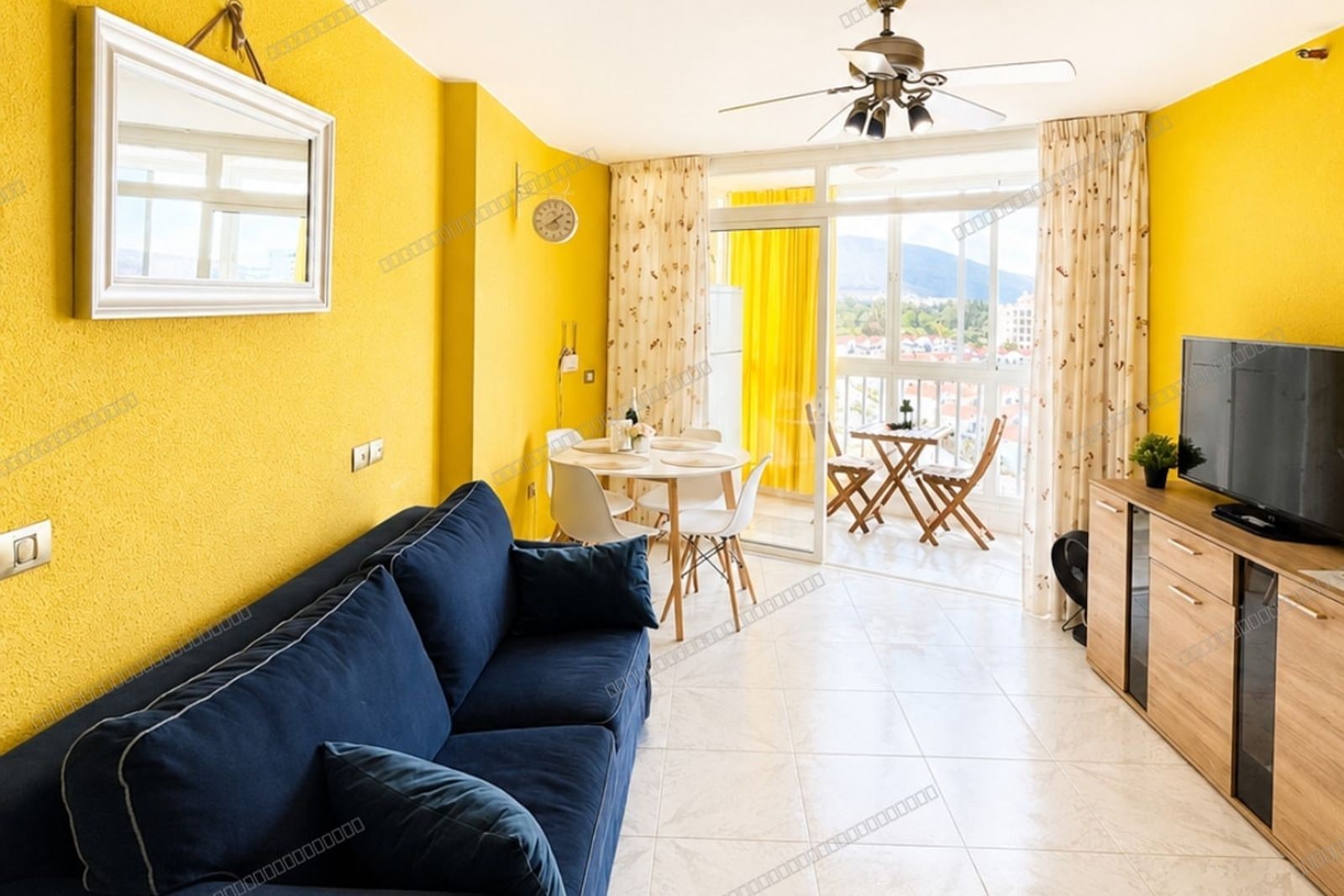 Apartamento luminoso en Torres de Yomely, Las Américas