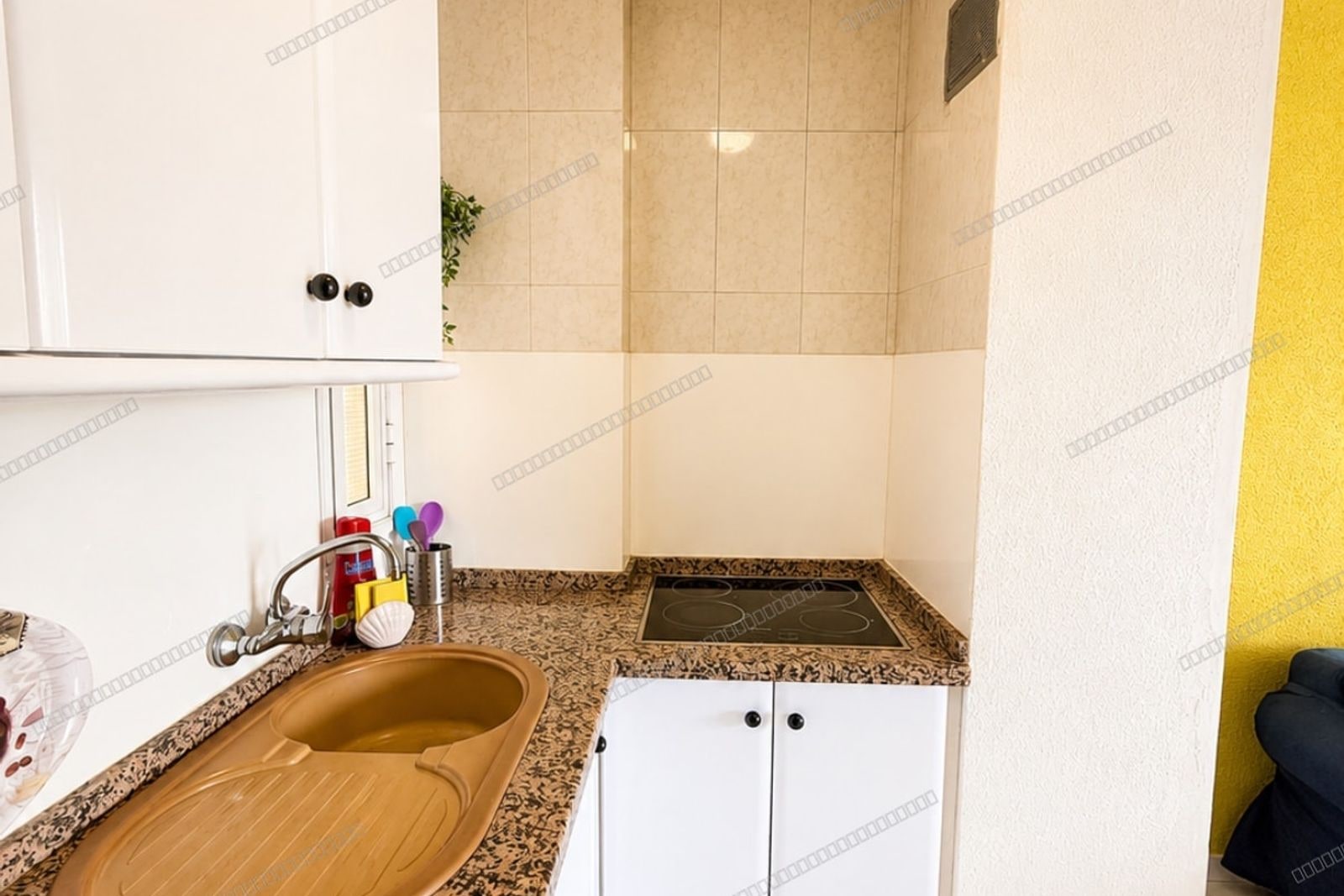 Apartamento luminoso en Torres de Yomely, Las Américas