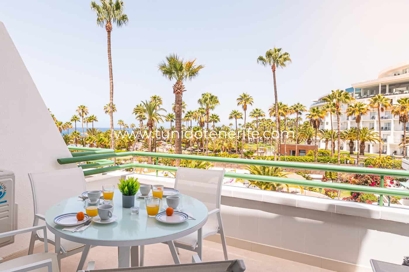 Appartement à louer en bord de mer à El Duque, Costa Adeje