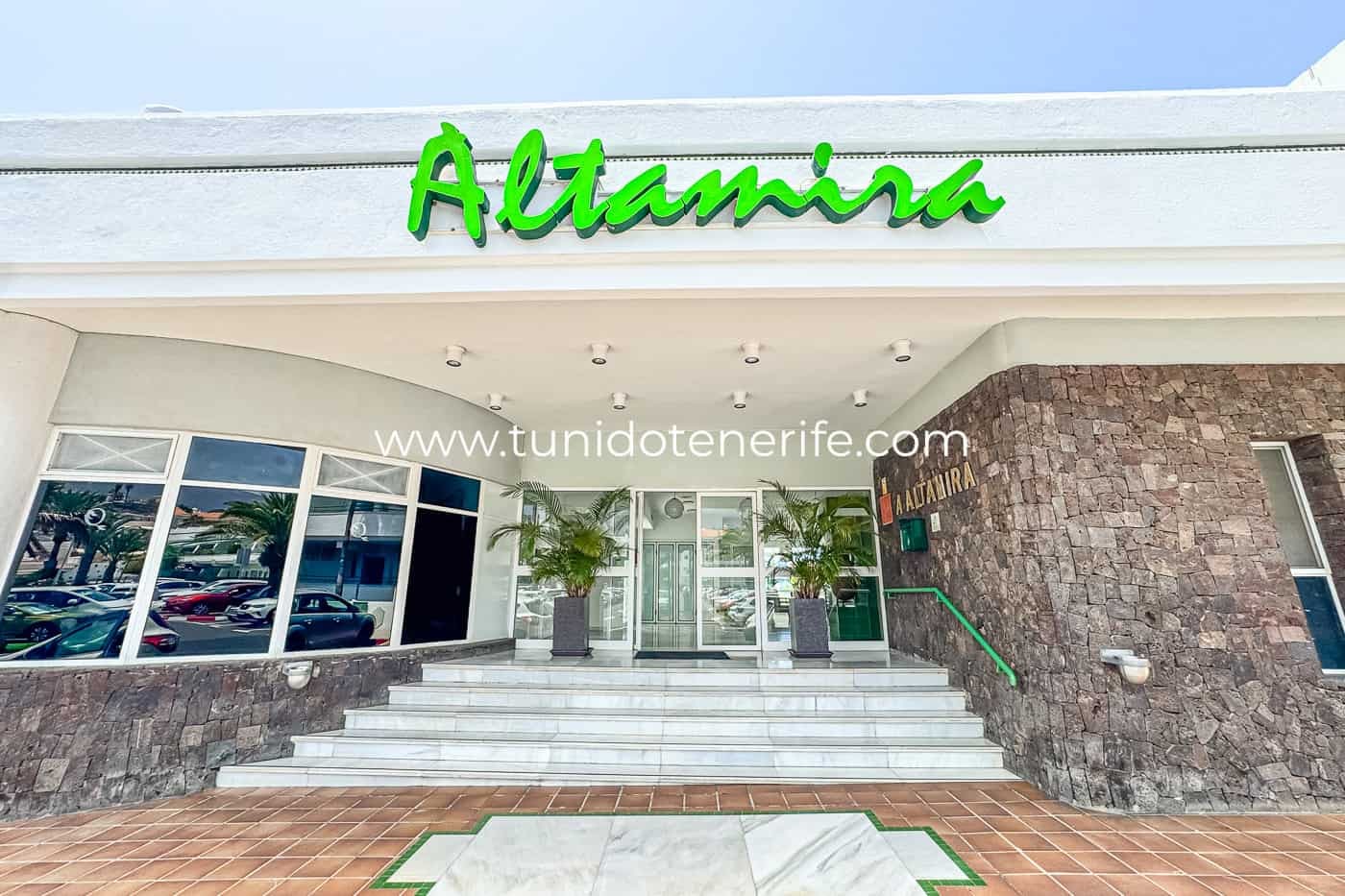 Appartement à louer en bord de mer à El Duque, Costa Adeje