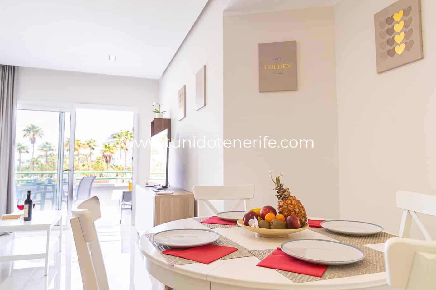 Appartement à louer en bord de mer à El Duque, Costa Adeje