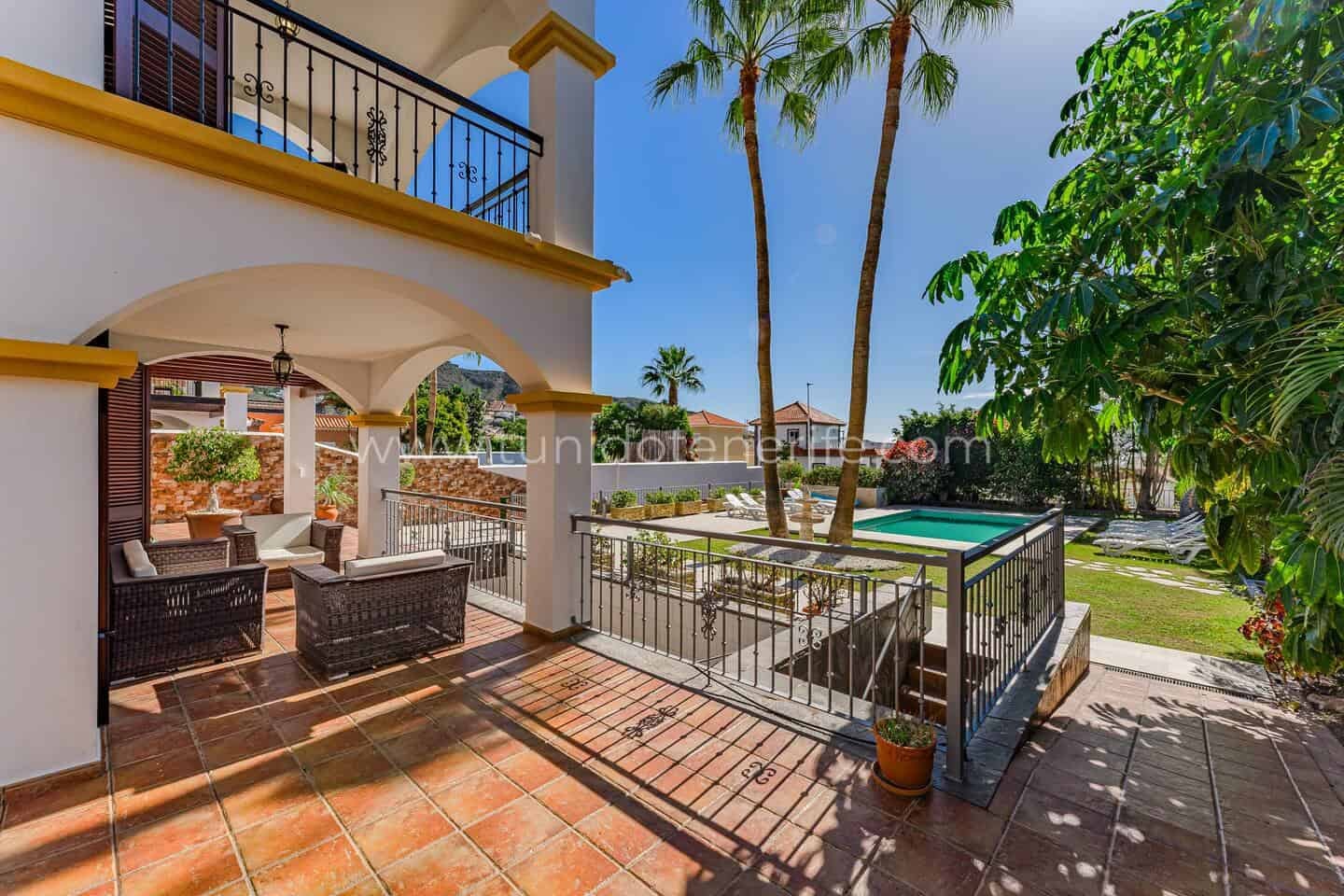 Vilă de vânzare în El Madroñal de Fañabe, Costa Adeje