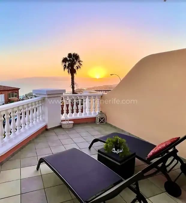 Apus de soare dintr-o proprietate de vacanță din Tenerife