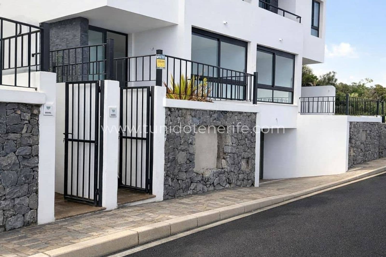 Таунхаус на продажу в Vilaflor, Tenerife