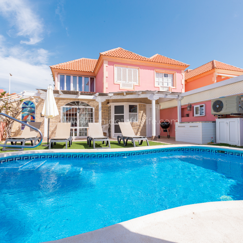 Vilă frumoasă cu piscină în El Duque, Costa Adeje, Tu Nido Tenerife