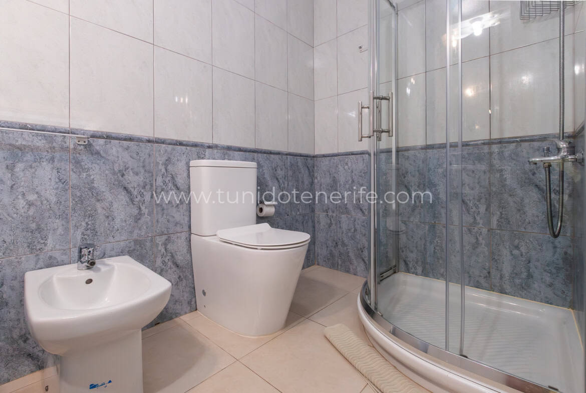 Apartament 2 camere de închiriat în Los Cristianos