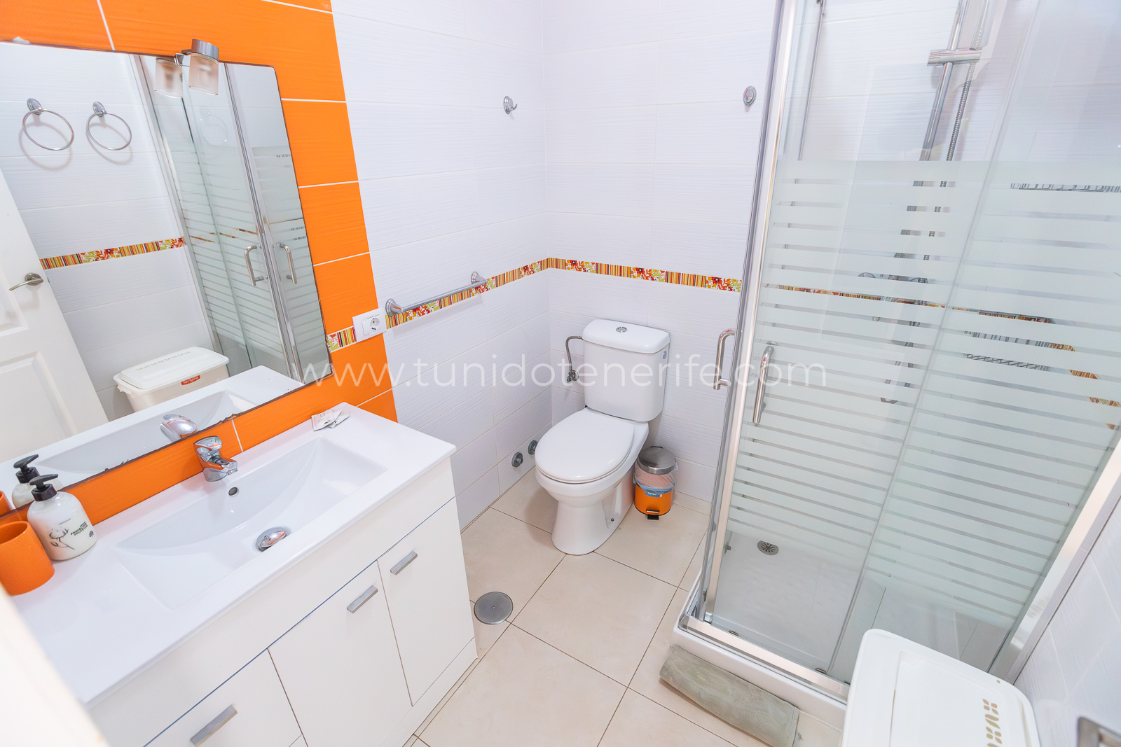 Apartament 2 camere de închiriat în Los Cristianos