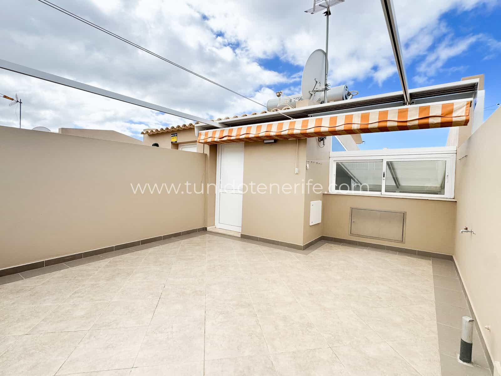 Chalet adosado en venta en Adeje