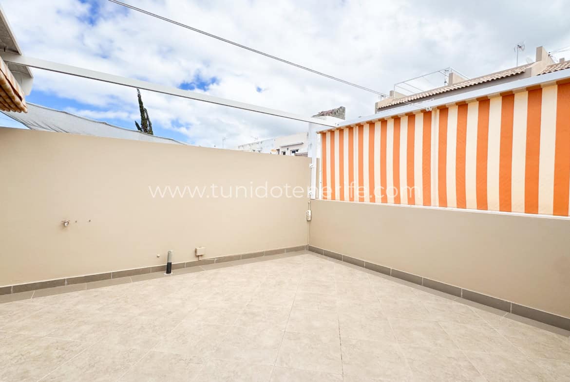 Chalet adosado en venta en Adeje