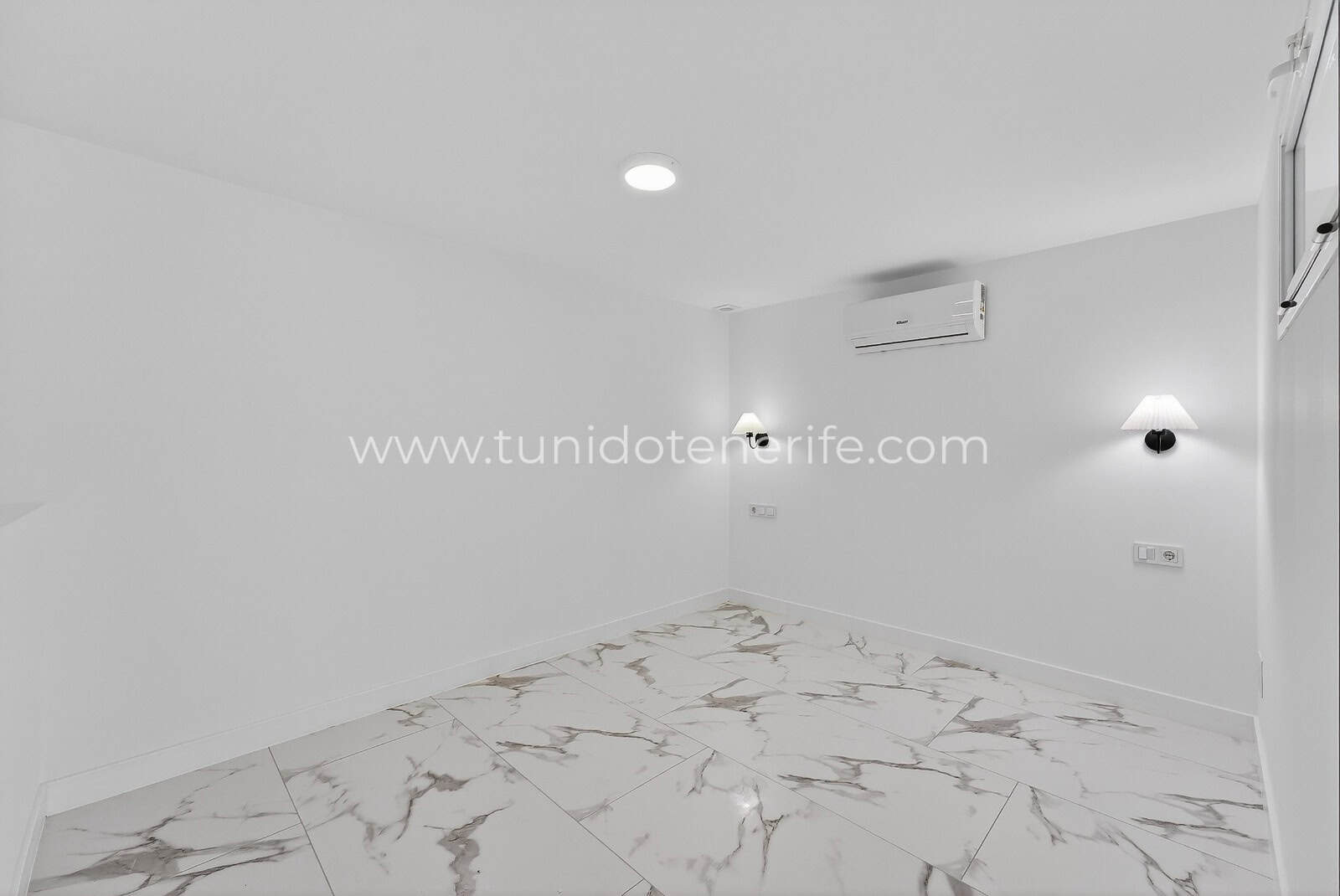 SE VENDE CASA, CHAYOFA – SUR DE TENERIFE
