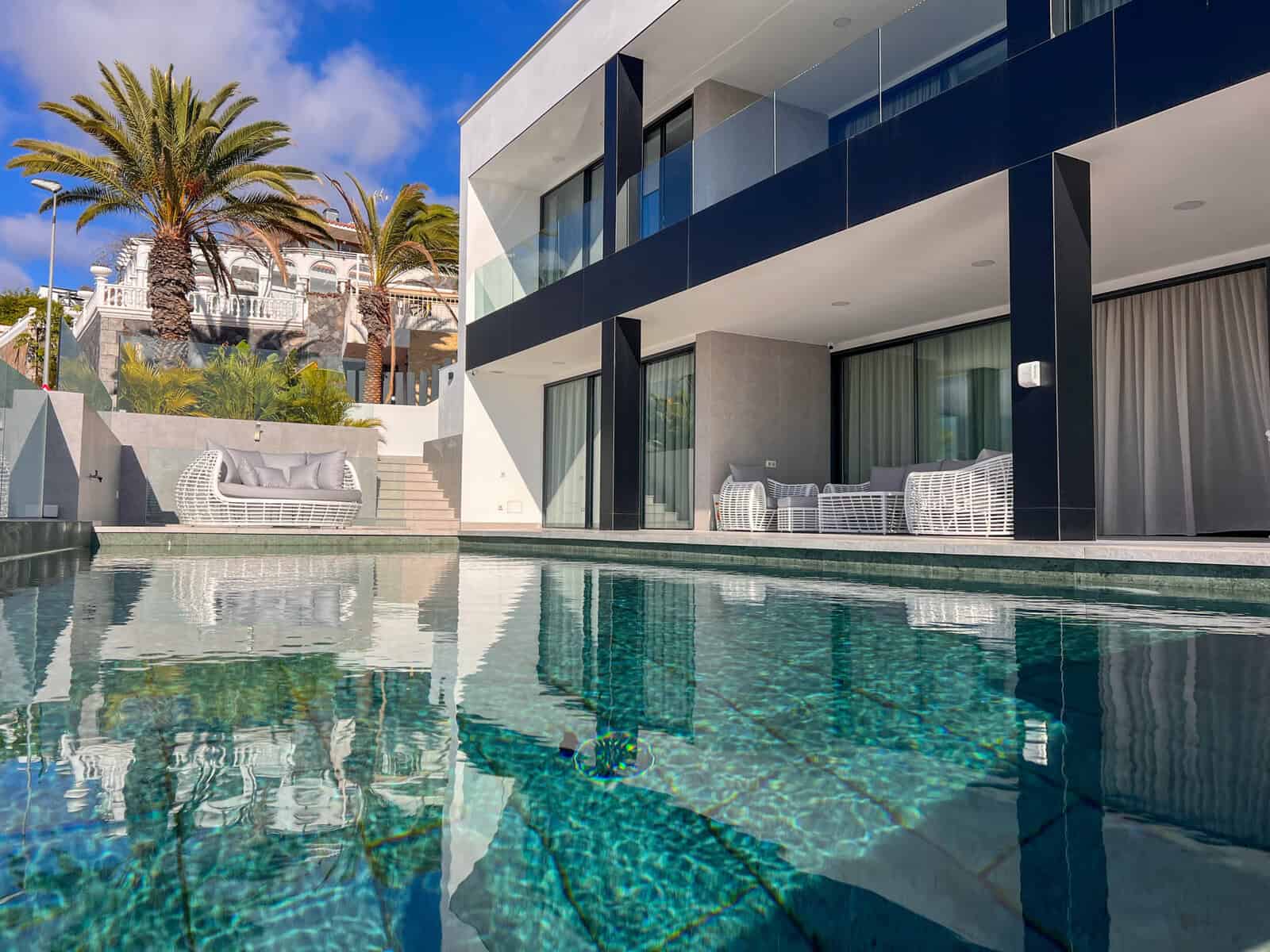Villa Atma