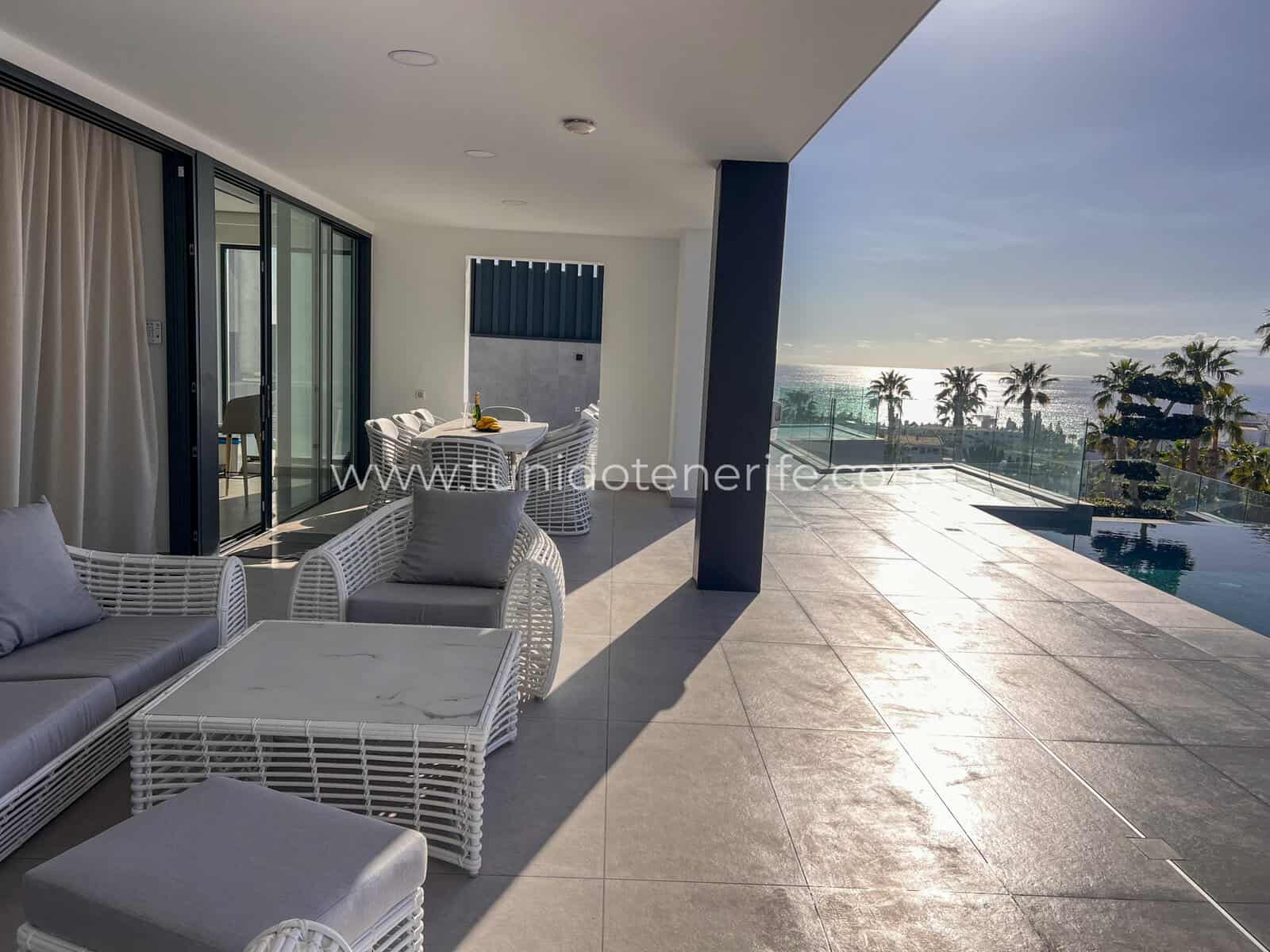 Villa Atma