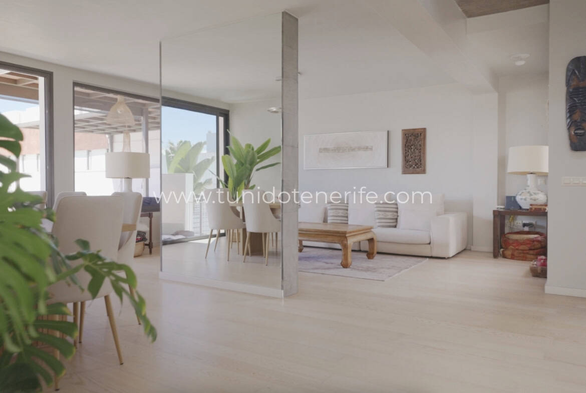 Villa en venta en Madroñal de Fañabe, Tenerife Sur