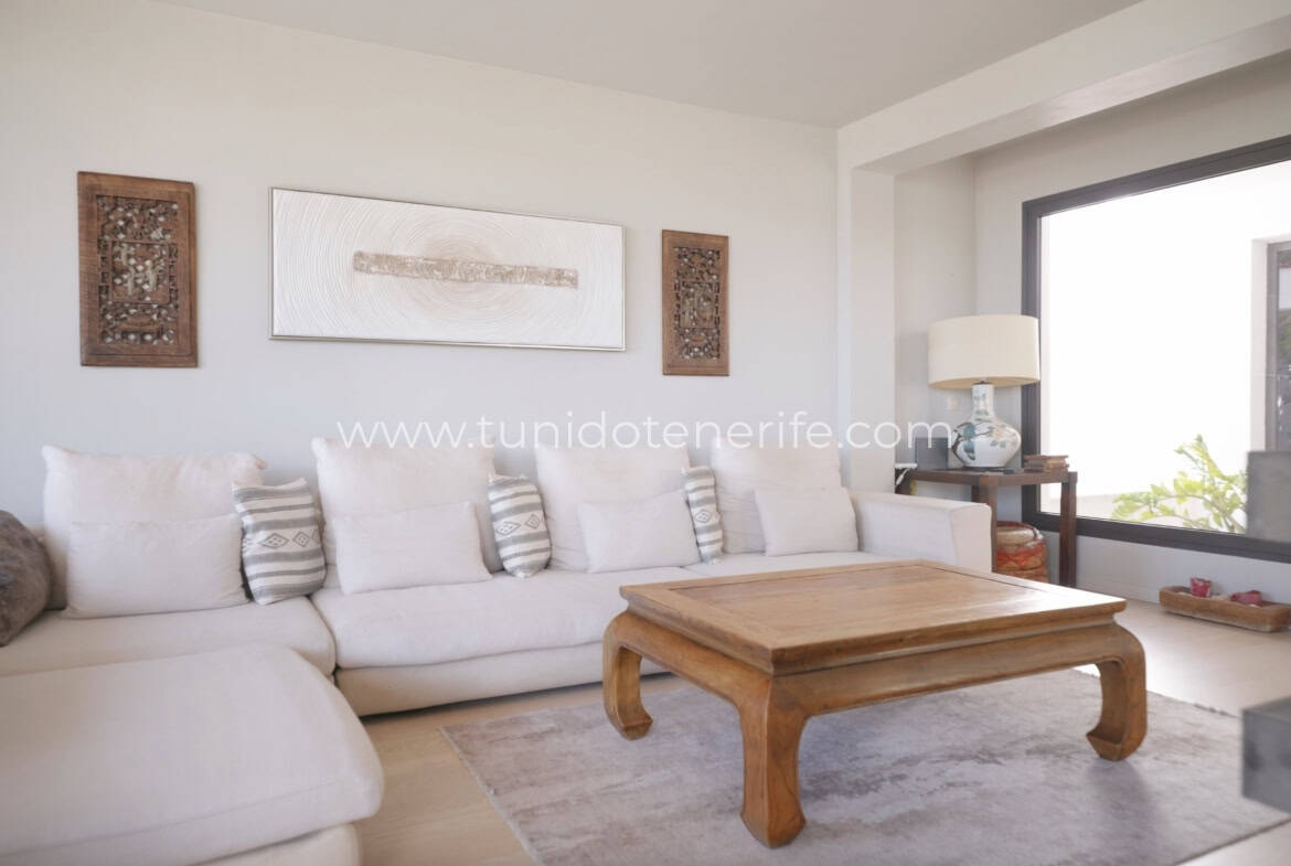 Villa en venta en Madroñal de Fañabe, Tenerife Sur