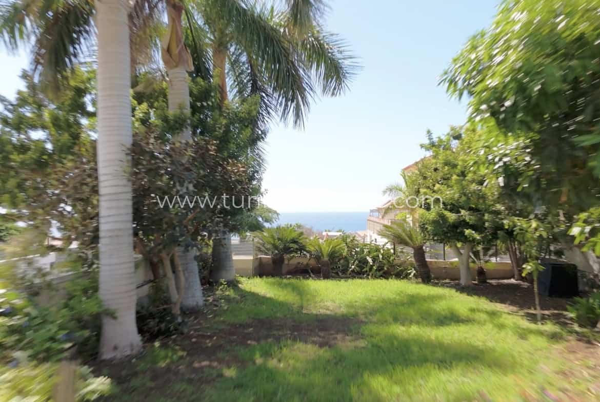 Villa en venta en Madroñal de Fañabe, Tenerife Sur