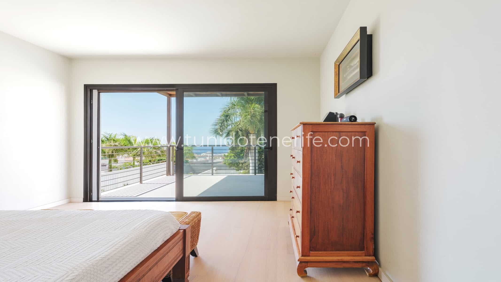 Villa en venta en Madroñal de Fañabe, Tenerife Sur