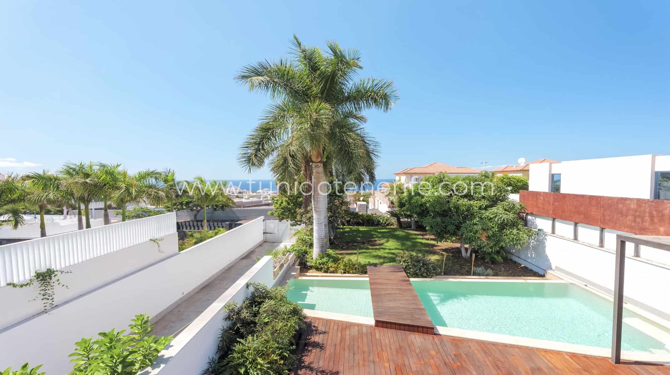 Villa en venta en Madroñal de Fañabe, Tenerife Sur
