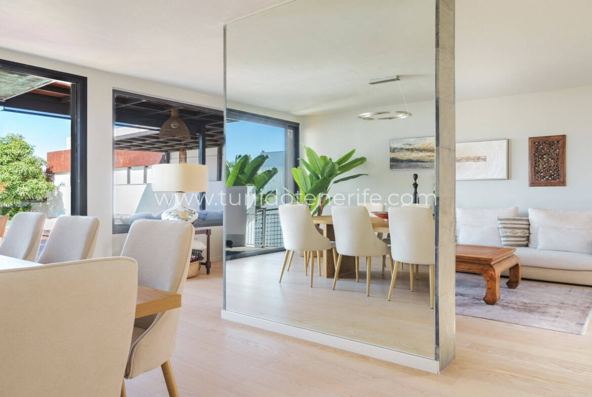 Villa en venta en Madroñal de Fañabe, Tenerife Sur