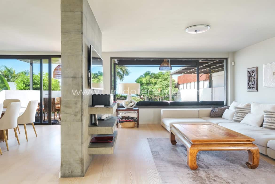 Villa en venta en Madroñal de Fañabe, Tenerife Sur