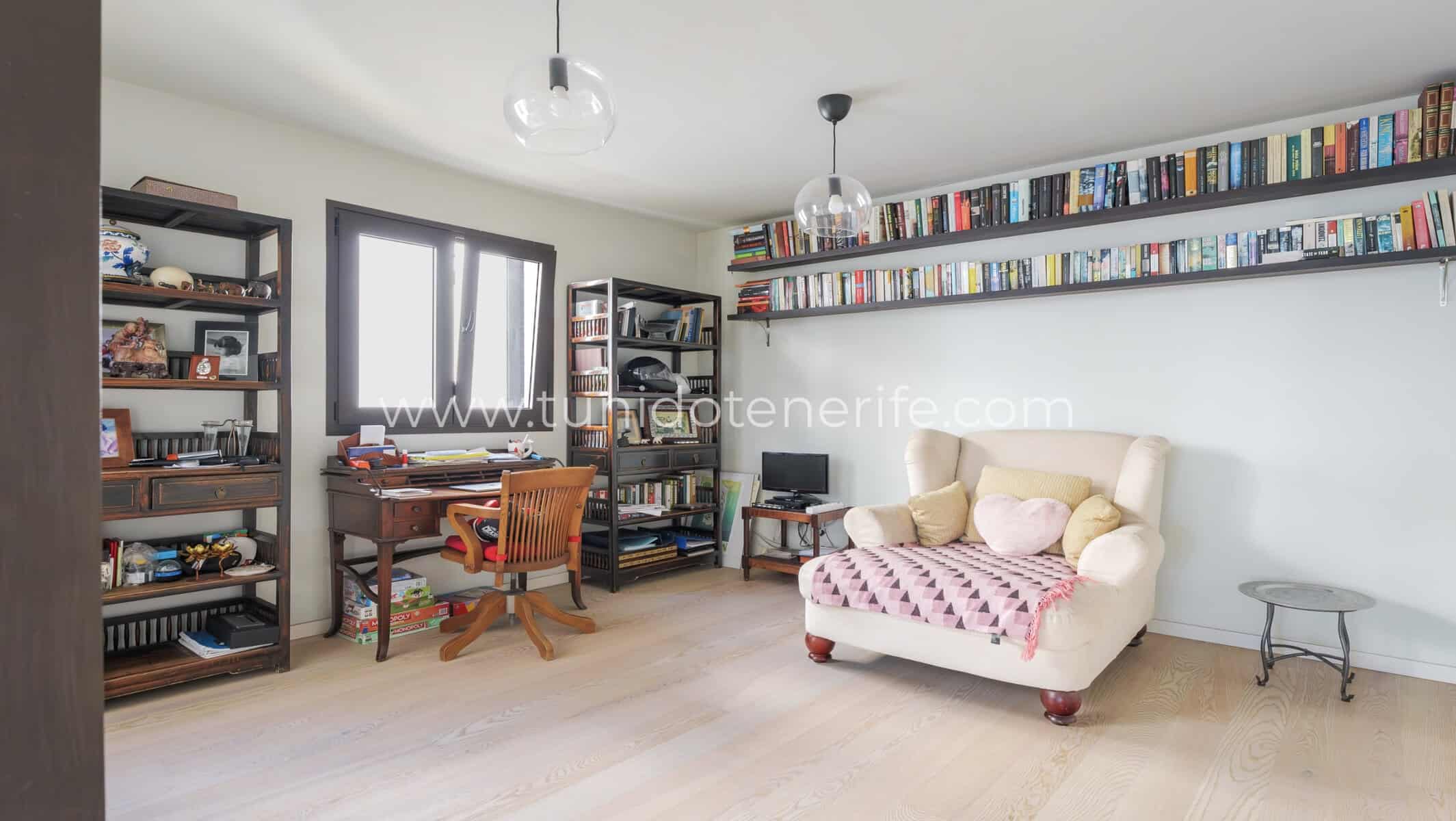 Villa en venta en Madroñal de Fañabe, Tenerife Sur