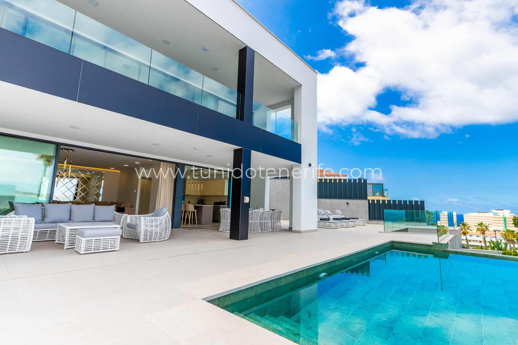 Villa Atma
